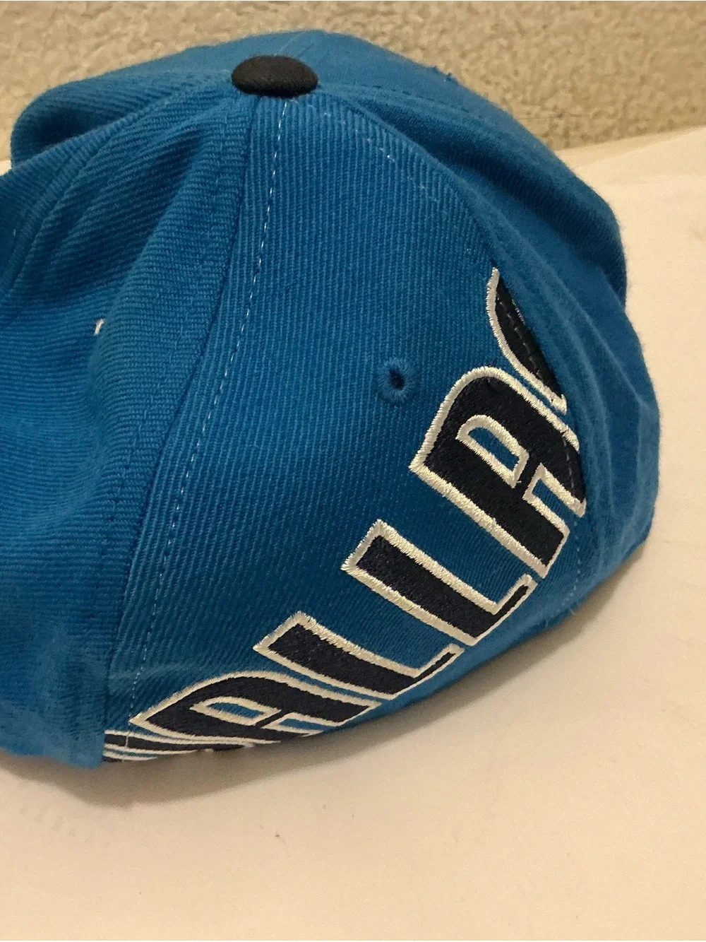 Dallas Mavericks Hat Adidas  7 1/2 Texas Fitted Cap Flexfit